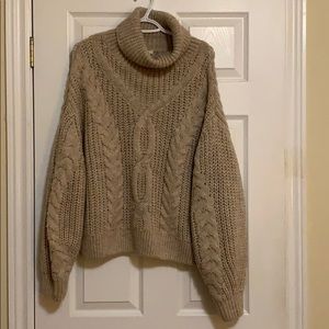 H&M balloon sleeve sweater size M